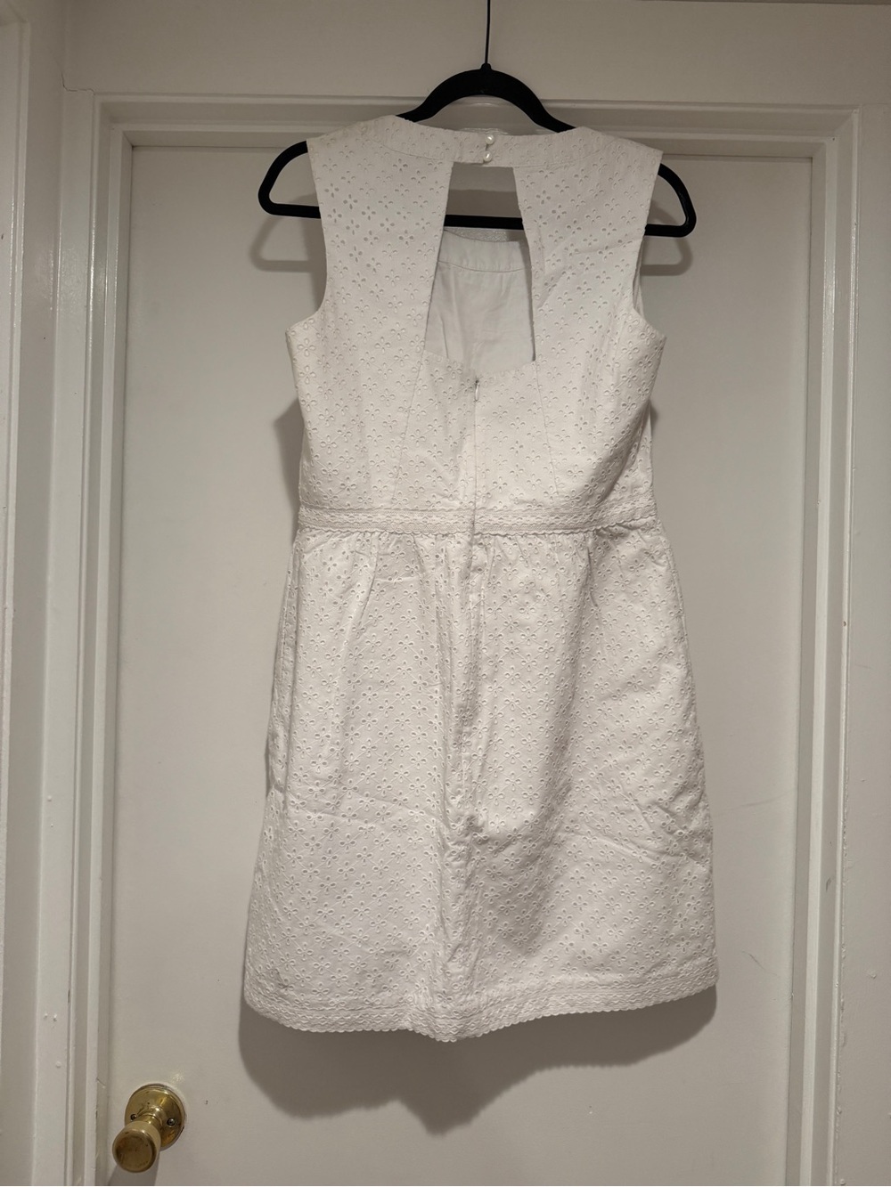 Vineyard Vines White Eyelet Dress Size 10 - Picture 8 of 9